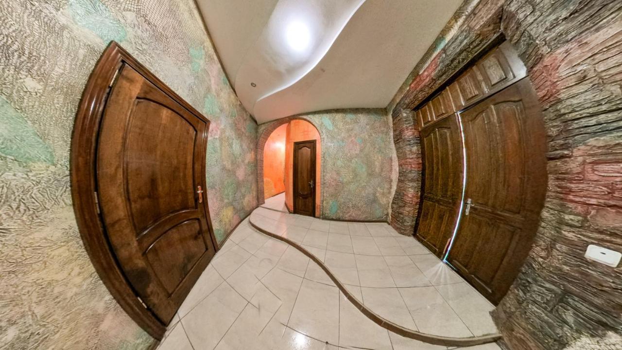 La Vitalie Guest House Chisinau Luaran gambar