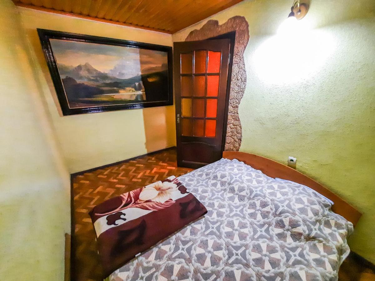 La Vitalie Guest House Chisinau Luaran gambar