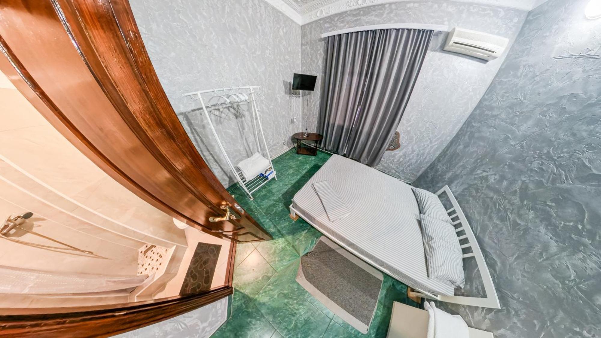 La Vitalie Guest House Chisinau Luaran gambar